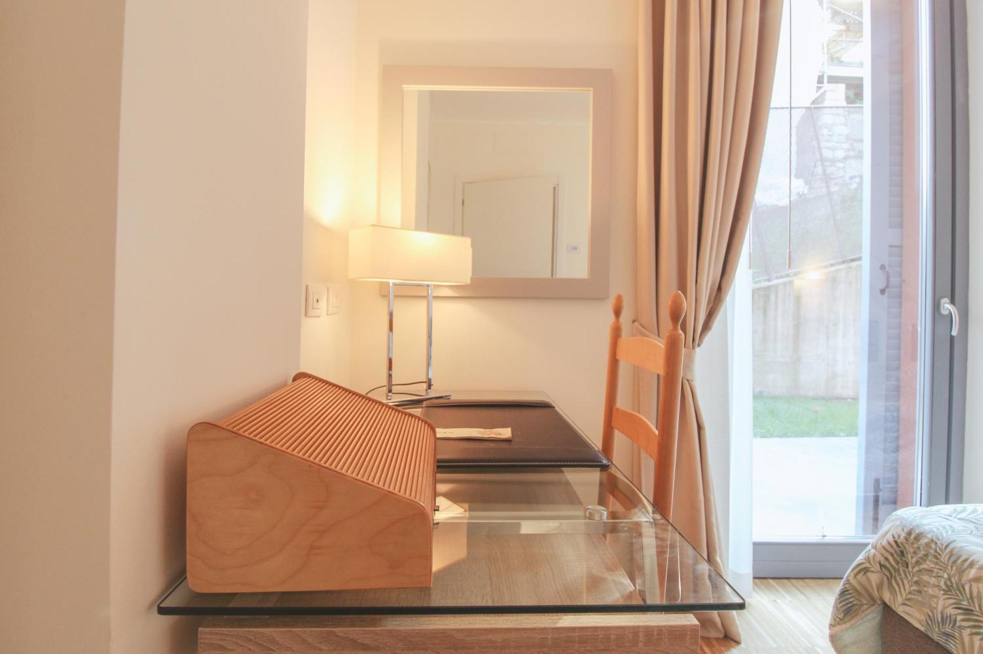 Residenza I Melograni - Suite Domaso Zimmer foto
